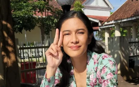 Dian Sastro Ungkap Pengalaman Pertama Baca Novel 'Laut Bercerita'